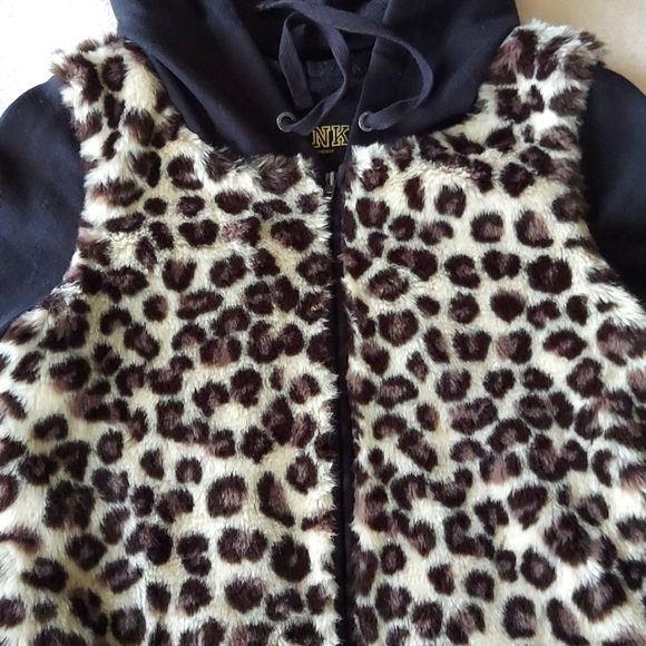 2012 PINK VS Leopard Faux Fur Full Zip Gold Foil Hooded Sweater - Picture 8 of 16